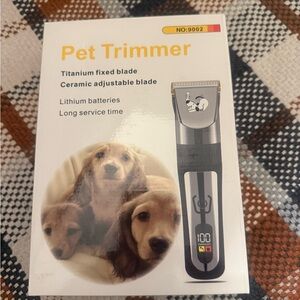 Black and Silver Pet Trimmer